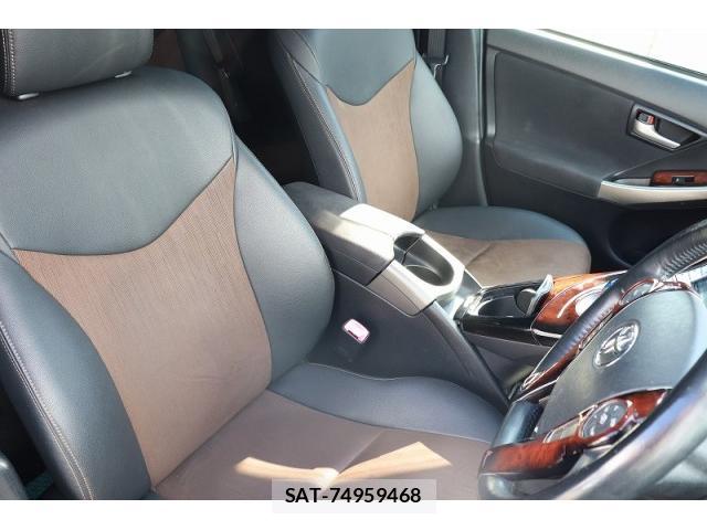 Toyota PRIUS PHV 2012-11 8342900-5