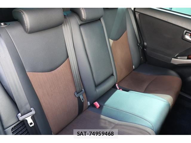 Toyota PRIUS PHV 2012-11 8342900-6
