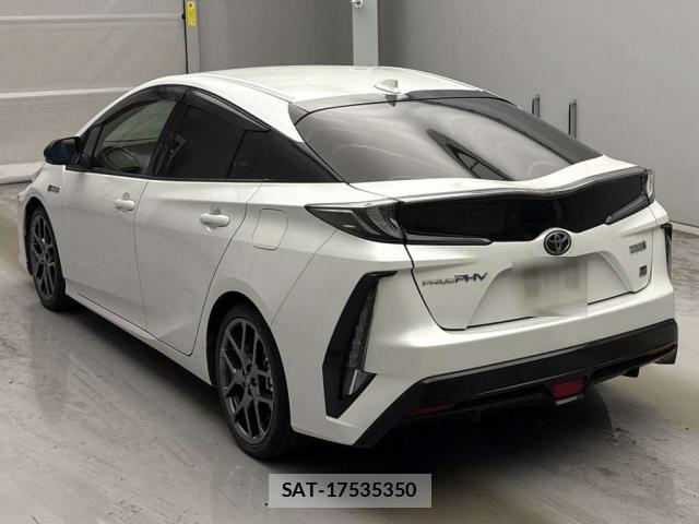 Toyota PRIUS PHV 2021-07 8342991-10