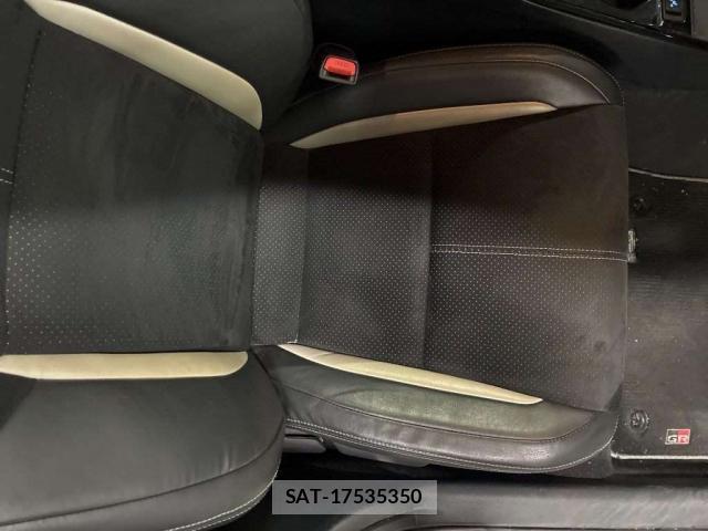 Toyota PRIUS PHV 2021-07 8342991-11
