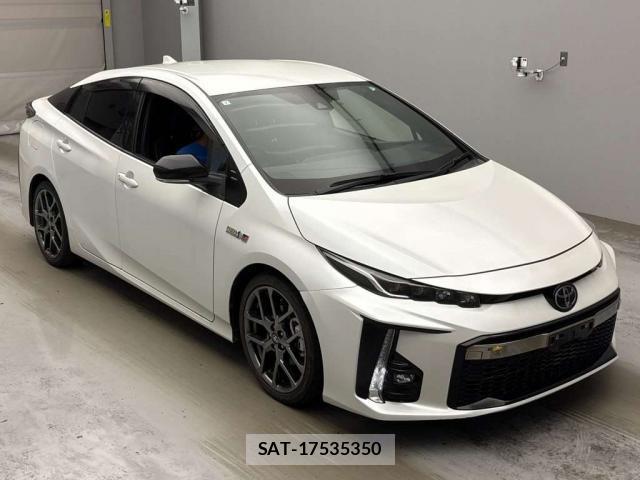 Toyota PRIUS PHV 2021-07 8342991-15