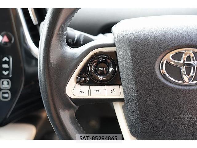 Toyota PRIUS PHV 2017-02 8343853-11