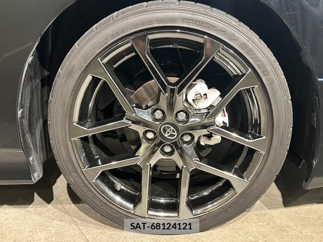 Toyota PRIUS PHV 2018-06 8344097-19
