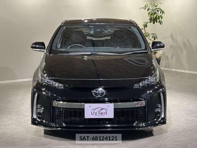 Toyota PRIUS PHV 2018-06 8344097-9