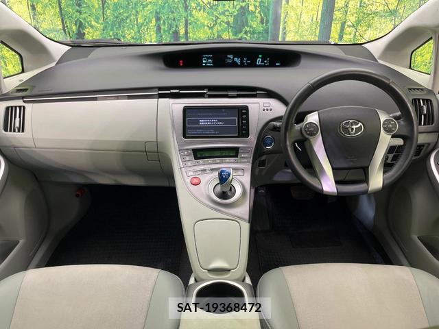 Toyota PRIUS 2015-02 8342053-1