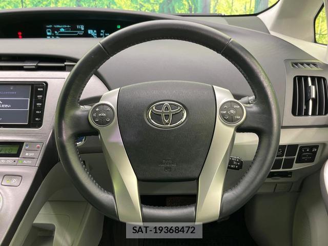 Toyota PRIUS 2015-02 8342053-10