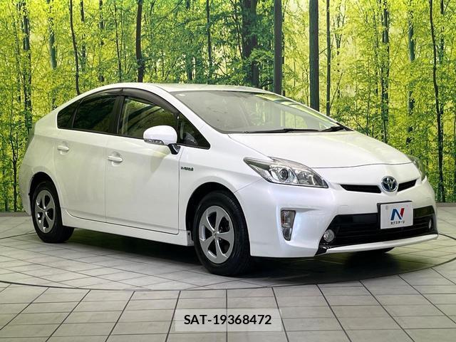 Toyota PRIUS 2015-02 8342053-15
