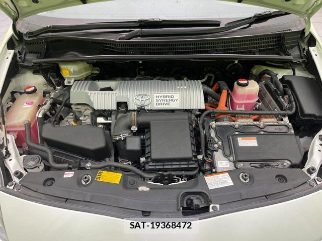 Toyota PRIUS 2015-02 8342053-17