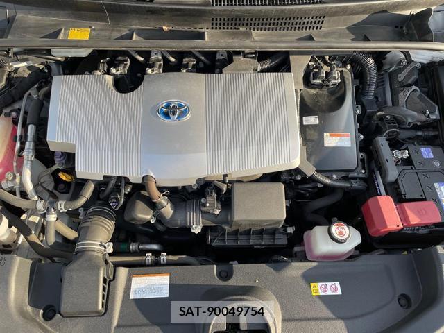 Toyota PRIUS 2017-06 8342127-17