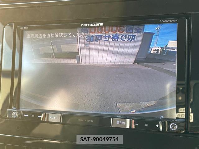 Toyota PRIUS 2017-06 8342127-3