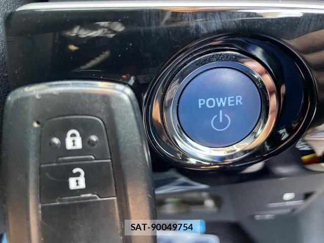 Toyota PRIUS 2017-06 8342127-6
