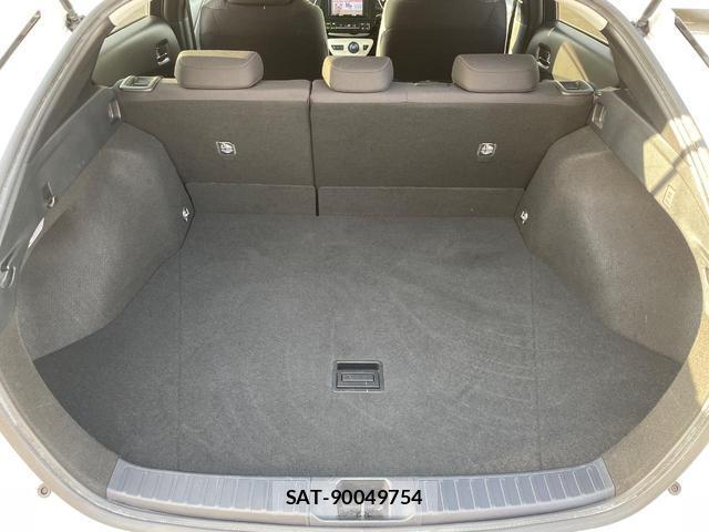 Toyota PRIUS 2017-06 8342127-9