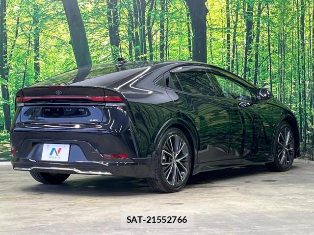 Toyota PRIUS 2025-04 8342182-16