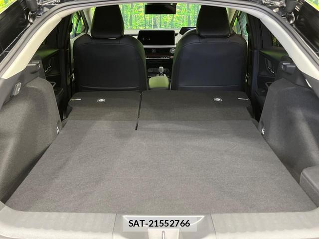 Toyota PRIUS 2025-04 8342182-9