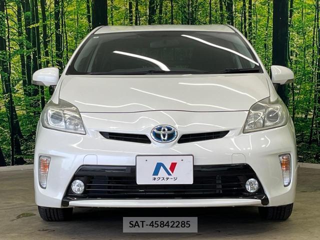Toyota PRIUS 2012-07 8342185-13