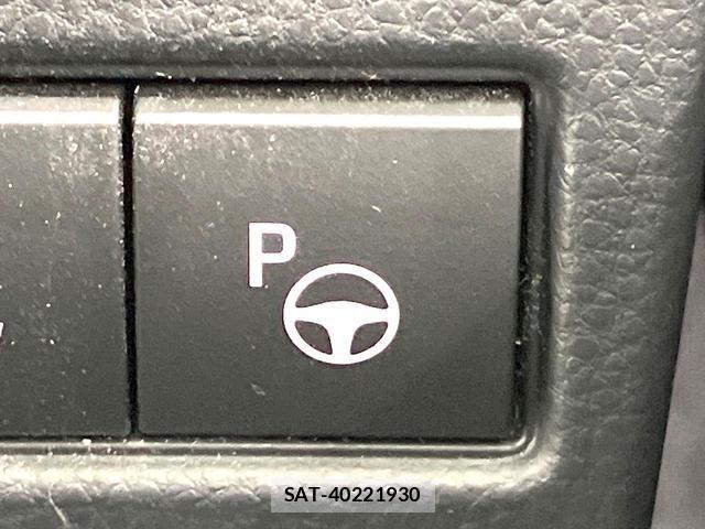Toyota PRIUS 2023-09 8342226-5