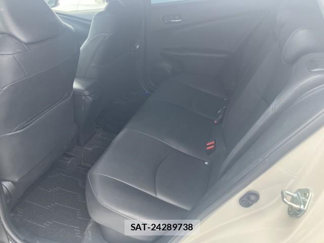 Toyota PRIUS 2019-06 8342427-4