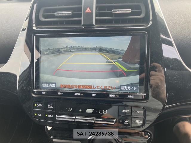 Toyota PRIUS 2019-06 8342427-9