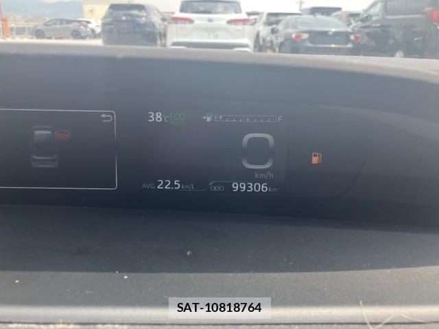 Toyota PRIUS 2021-08 8342430-13