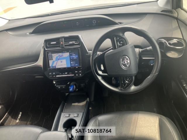 Toyota PRIUS 2021-08 8342430-7