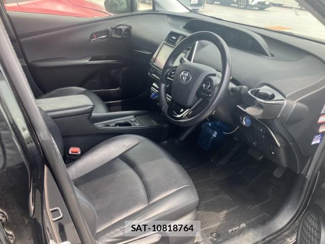 Toyota PRIUS 2021-08 8342430-9