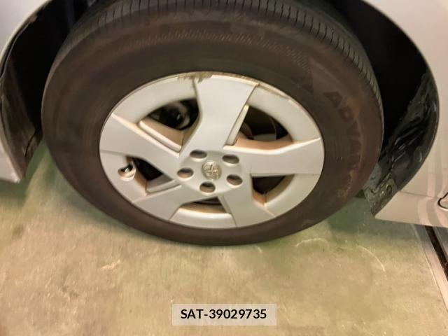 Toyota PRIUS 2011-10 8342829-4