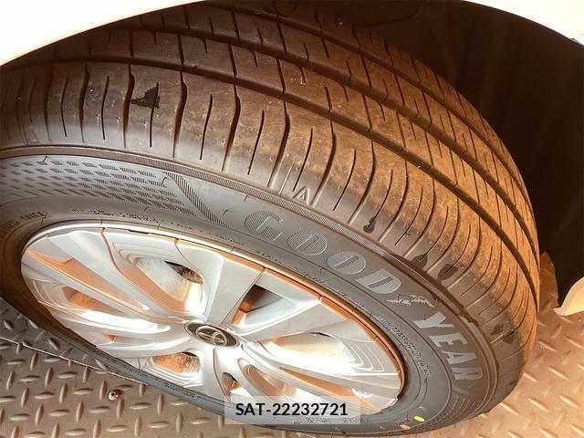 Toyota PRIUS 2020-09 8343024-11