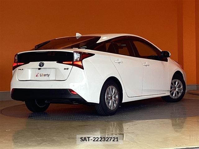 Toyota PRIUS 2020-09 8343024-8