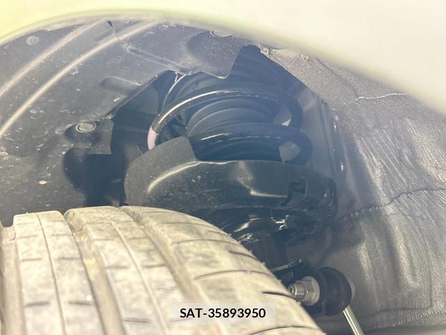Toyota PRIUS 2023-08 8343033-19