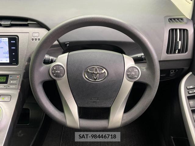 Toyota PRIUS 2012-02 8343324-10