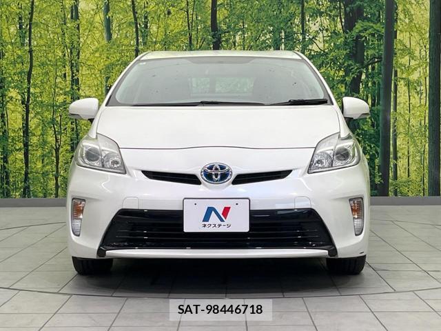 Toyota PRIUS 2012-02 8343324-13