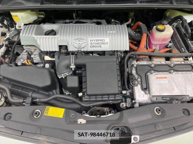 Toyota PRIUS 2012-02 8343324-17