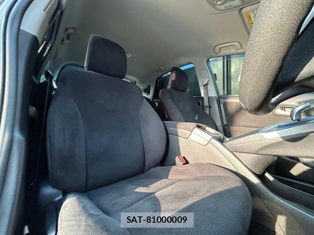 Toyota PRIUS 2015-06 8343448-12