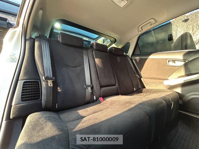 Toyota PRIUS 2015-06 8343448-13