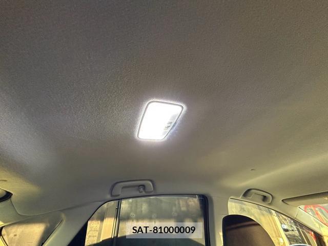 Toyota PRIUS 2015-06 8343448-19