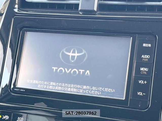 Toyota PRIUS 2016-03 8343481-3