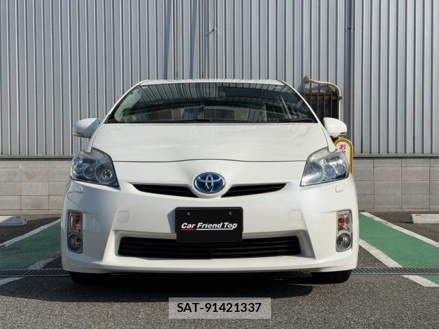Toyota PRIUS 2011-02 8343544-1
