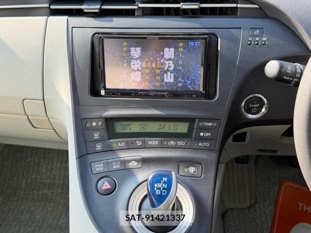Toyota PRIUS 2011-02 8343544-4
