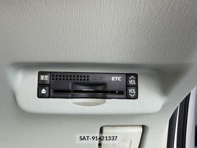 Toyota PRIUS 2011-02 8343544-8