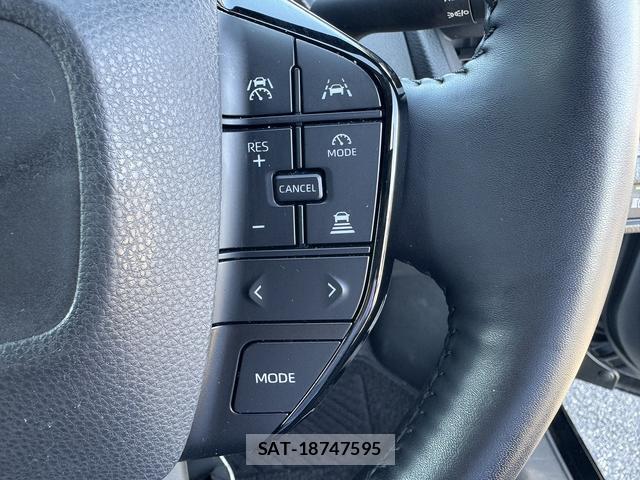 Toyota PRIUS 2023-07 8343583-12