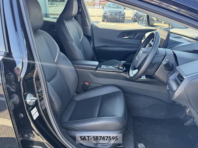 Toyota PRIUS 2023-07 8343583-14