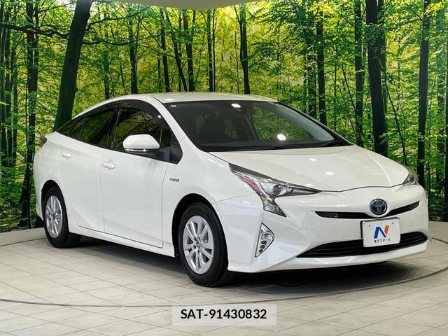 Toyota PRIUS 2017-07 8343628-15
