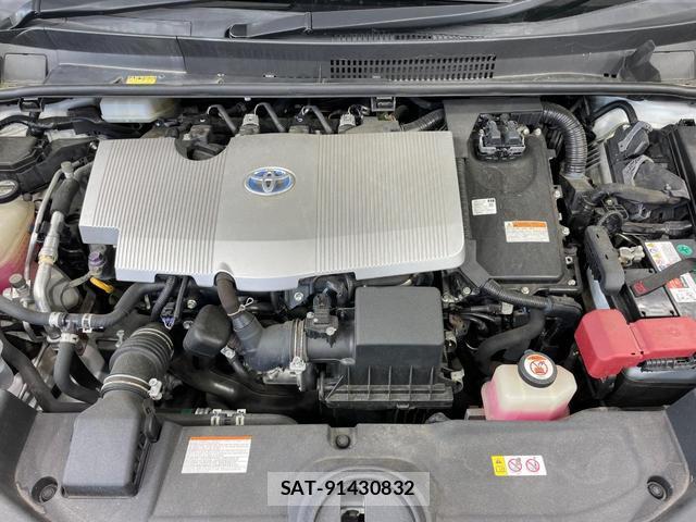 Toyota PRIUS 2017-07 8343628-17