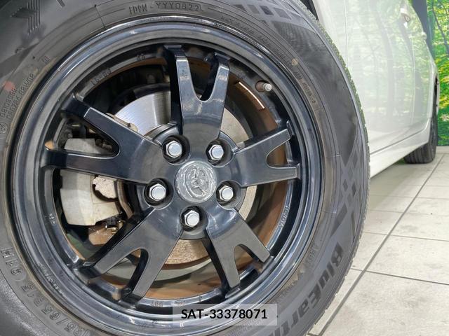 Toyota PRIUS 2012-06 8343634-12