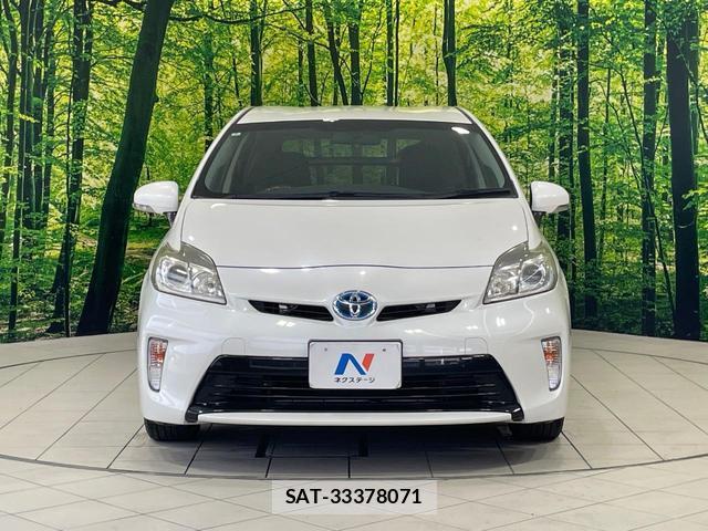 Toyota PRIUS 2012-06 8343634-13