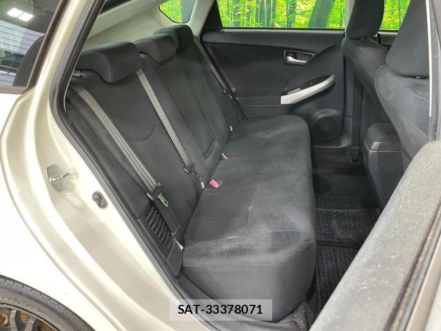 Toyota PRIUS 2012-06 8343634-8