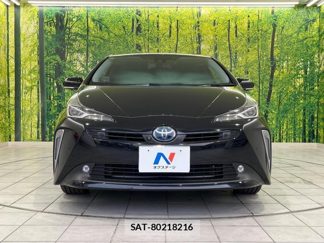 Toyota PRIUS 2019-10 8344017-13