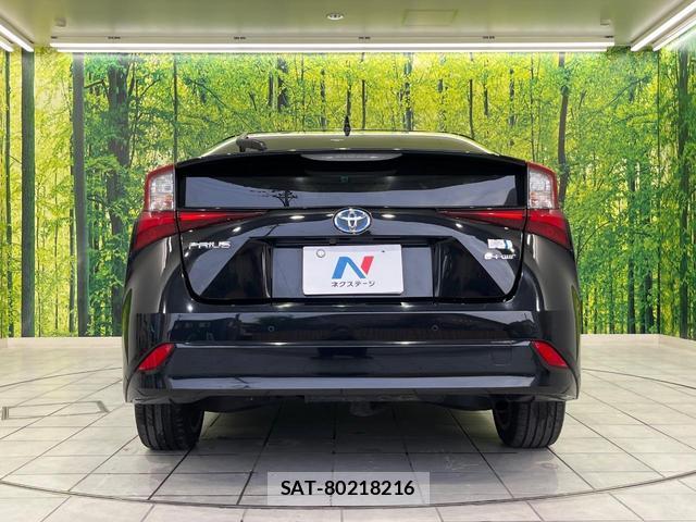 Toyota PRIUS 2019-10 8344017-14