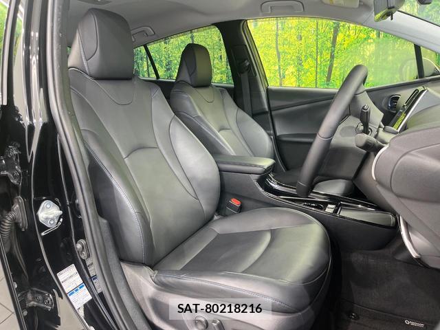 Toyota PRIUS 2019-10 8344017-7