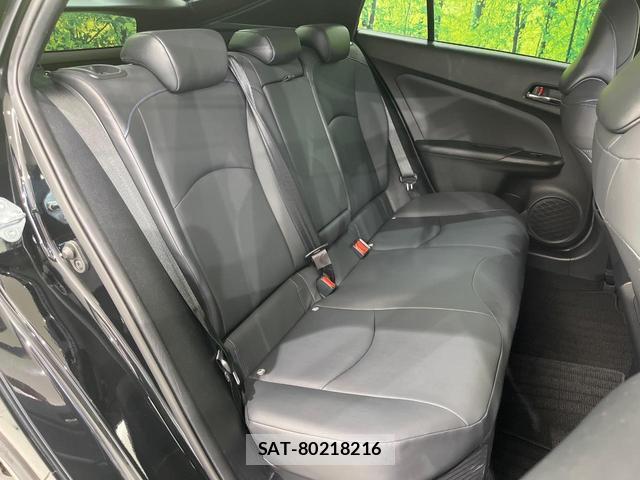 Toyota PRIUS 2019-10 8344017-8